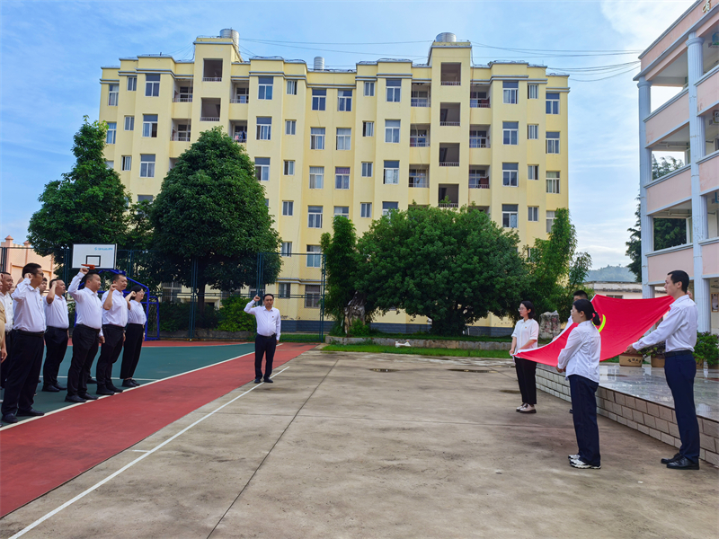 9c9b57c3ac5ddea722ba2066c232522.jpg
