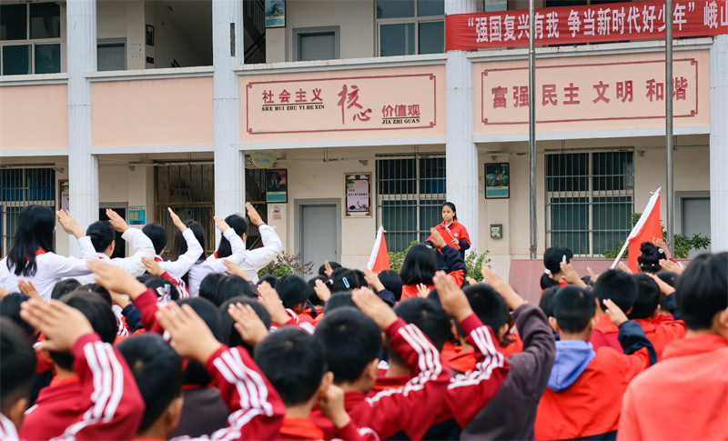 微信图片_20251014150412_369_3.jpg